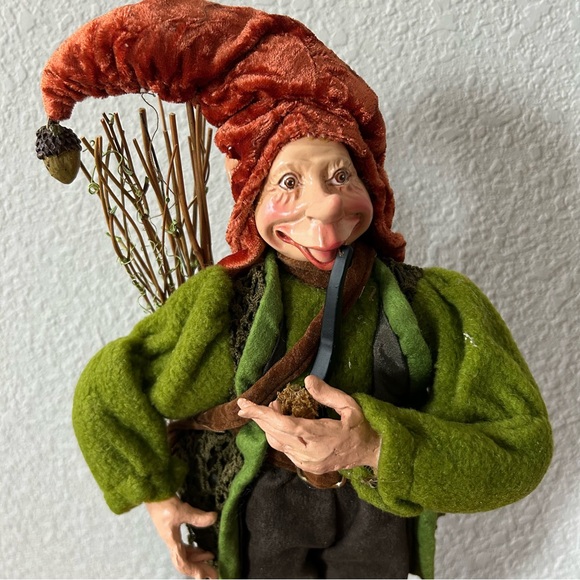 Vintage Elf Irish Woodland Folk Pipe Smoking Figurine Doll Christmas - Picture 3 of 10